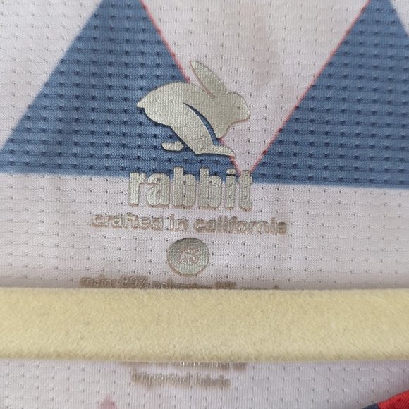 Rabbit Runtee Running Triangle Pattern - Picture 3 of 7